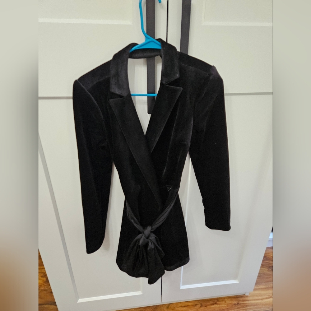 Express Polyester Regular Size Women's 4 Size Jumpsuits & Rompers